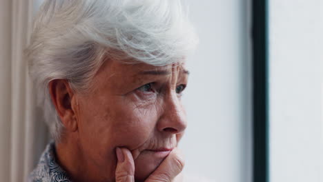 Senior-woman,-sad-and-face-closeup-with-Alzheimer