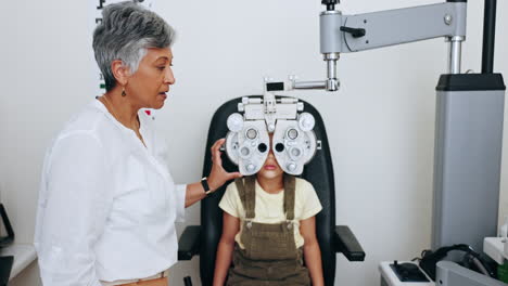Augenarzt,-Kind-Und-Phoropter-Zur-Augenuntersuchung