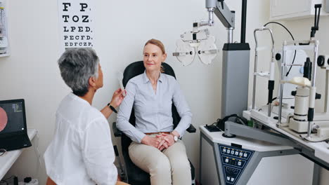 Eye-exam,-consultation-and-optometrist-cover