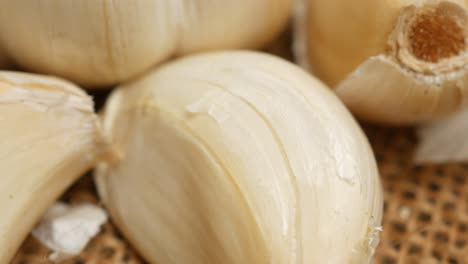 Close-up-pf-garlic-on-white-background,,