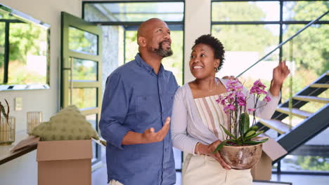 Happy-black-couple,-flowers