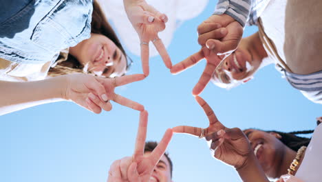 Friends-group,-star-fingers