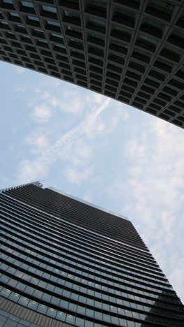 Tokio-Japan-Stadt-Shinjuku-Horizont-Vertikal