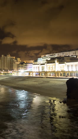 Surfstadt-Biarritz-In-Frankreich-Im-Hochformat