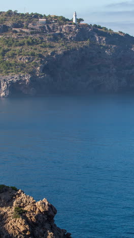 Mar-Y-Cielo-En-Cap-Formentor,-Mallora,-España-En-Vertical