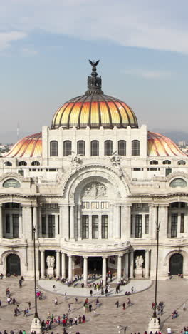 mexico-city-bella-artes-museum-in-vertical