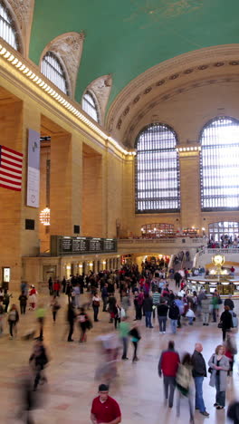 La-Gran-Estación-Central-De-La-Ciudad-De-Nueva-York-En-Vertical.