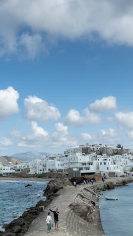 Ciudad-De-Naxos-En-Naxos-Grecia-En-Vertical