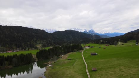 Aerial-view-of-mountain-lake-Geroldsee-in-Bavarian-Alps