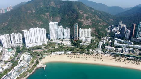 Hong-Kong-Repulse-Bay-skyline-with-luxury-residential-complexes-on-a-beautiful-clear-day,-Aerial-view