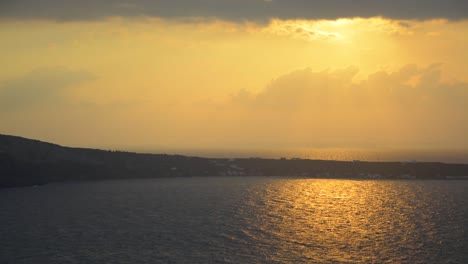 Der-Berühmte-Sonnenuntergang-Von-Oia,-Santorini,-Griechenland