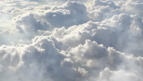 Sicht-Dicke-Wolken,-Nämlich-Cumulus-Wolken