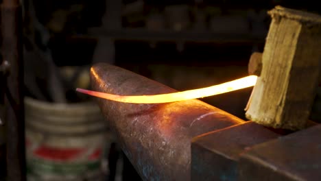 Blacksmith-Metal-Forging-In-120fps-Slow-Motion