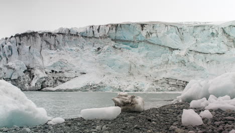 Gletscher-Und-Ozean-Der-Antarktis
