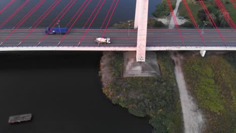 Aerial-shot-of-Cable-Stayed-Bridge-On-Motława-River-In-Gdansk,-Poland