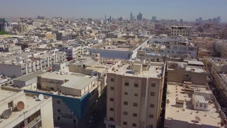 Vertical-reveal-of-Khobar-city-in-the-suwaiket-area-with-the-Khobar-skyline-in-the-back