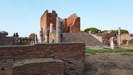 Capitolium,-roman-temple-located-in-Ostia-antica,-a-huge-and-world-famous-archaeological-site-from-ancient-Rome,-truck-move
