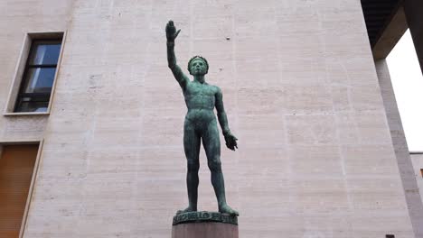 Statue-located-in-EUR,-a-business-district-of-Rome