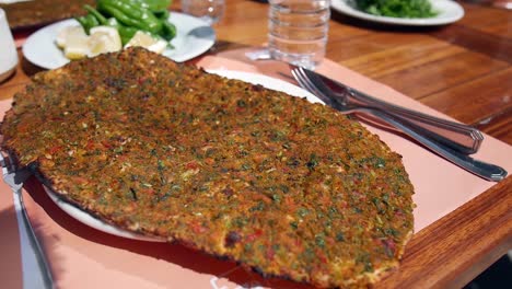 lahmacun-is-a-traditional-food-insome-countries-in-asia