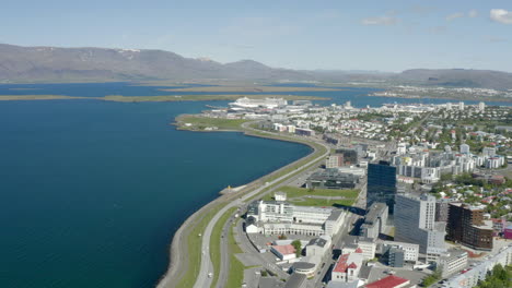 Reykjavik---Vuelo-Del-Centro-A-La-Terminal-De-Cruceros