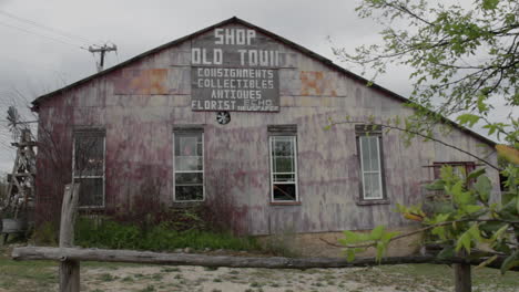 Side-of-Old-Town-Depot-Antiques