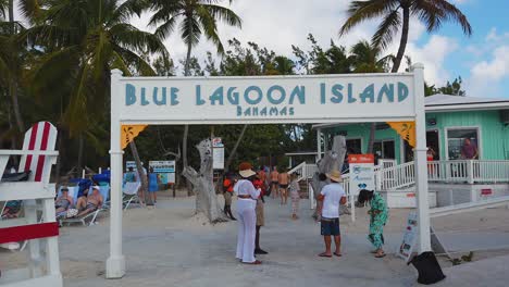 Welcome-sign-at-Blue-Lagoon-Island-Nassau-Bahamas
