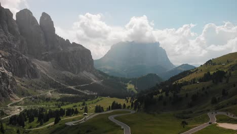 Hiking-at-Dolomites-Italy-with-a-DJI-Mavic-Air-and-a-Yi-4k+-in-a-stabiliser