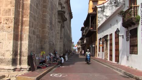 Street-around-the-Church-of-San-Pedro-Claver,-Church-in-old-town-Cartagena,-Colombia