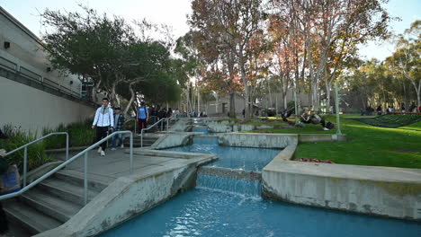 The-beautiful-blue-manmade-waterfalls-at-the-University-of-California-in-San-Diego---wide-shot