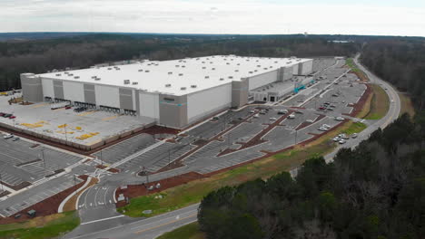 drone-amazon-distribution-center-Garner-North-Carolina