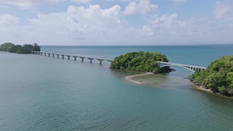 Bridges-crossing-azure-ocean-connects-Caribbean-islands;-aerial