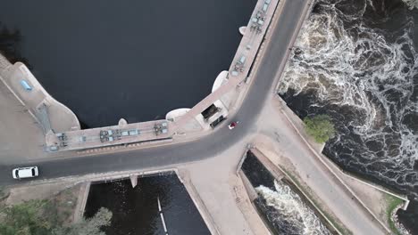 Aerial-Birds-Eye-View-Over-Islam-Headworks-In-Punjab,-Pakistan