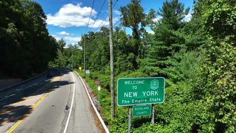 Welcome-to-New-York-sign-in-upstate