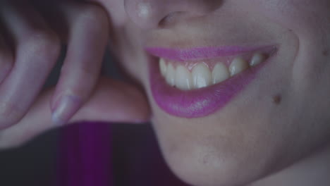 Close-up-of-a-girl's-lips-when-she-smiles