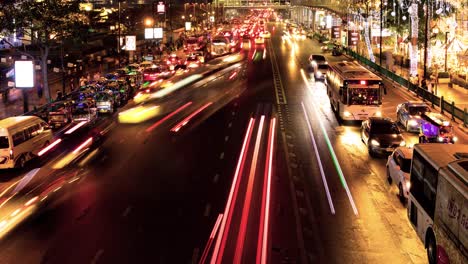 Zeitraffer-Der-Geschäftigen-Straßen-Von-Bangkok-Bei-Nacht