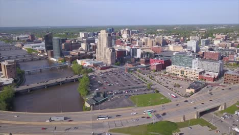 Drone-Shot-of-Grand-Rapids-Skyline