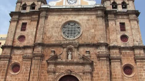 Church-of-San-Pedro-Claver,-Church-in-old-town-Cartagena,-Colombia