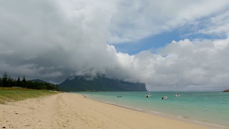 Commuter-aircraft-departing-Lord-Howe-Island-with-dark-clouds-and-Mt-Gower-in-the-background-8th-Feb-2021