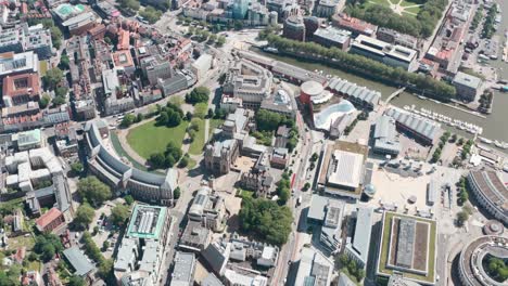 Circling-drone-shot-Bristol-cathedral-College-green