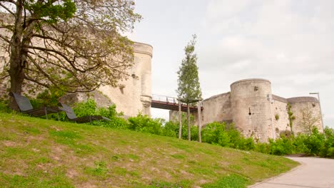 Murallas-Del-Castillo-De-Caen-Castillo---1060,-Guillermo-De-Normandía-Estableció-Una-Nueva-Fortaleza-En-Caen