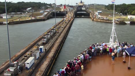 Panama-Canal-cruises.-Cruise-ship-transiting-Gatun-Locks