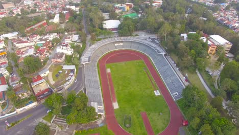 Vista-Aerea-Con-Drone-Del-Estadio-Olimpico-Quirasco-En-Xalapa,-Veracruz