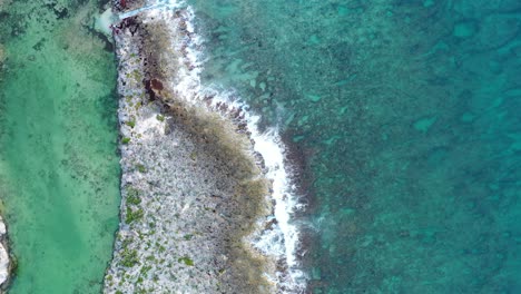 An-overhead-view-of-the-Riviera-Maya´s-reef-in-Mexico
