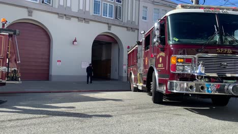San-Francisco-Fire-Department-fire-engine