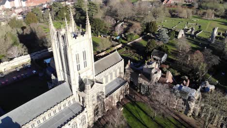 Drone-turning-round-footage-of-St-Edmundsbury-Cathedral-in-Bury-St-Edmunds,-UK