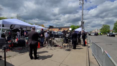 Group-of-journalists-at-mass-race-shooting-in-Buffalo,-NY