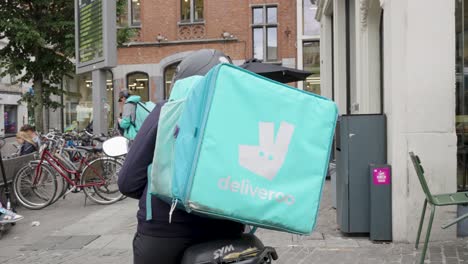 Deliveroo-riders-at-work