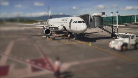 Timelapse-of-cargo-loading-for-tourist-flight-at-Guadalajara-International-Airport
