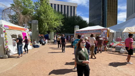 People-In-Line-On-Food-Kiosk-During-The-Tucson-Meet-Yourself-Folklife-Festival-In-Arizona,-USA