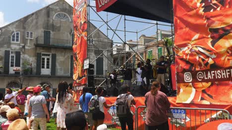 Musiker-Des-French-Quarter-Fest-In-New-Orleans